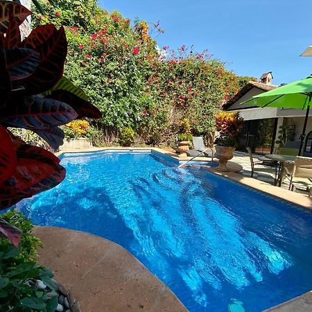 Casa Del Sol Inn Ахихик Екстер'єр фото