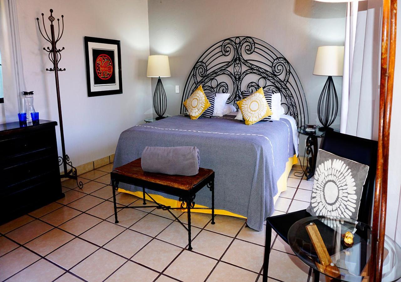 Casa Del Sol Inn Ахихик Екстер'єр фото