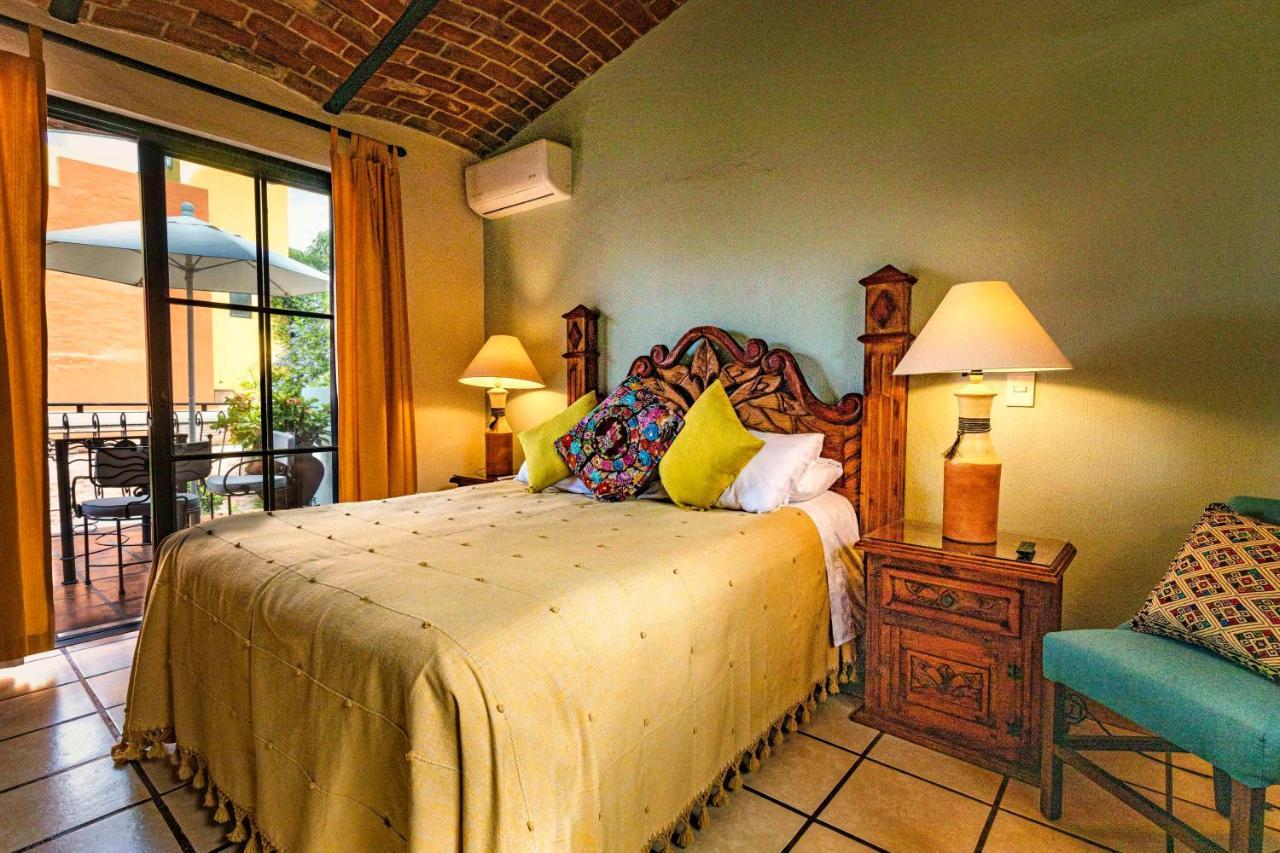 Casa Del Sol Inn Ахихик Екстер'єр фото