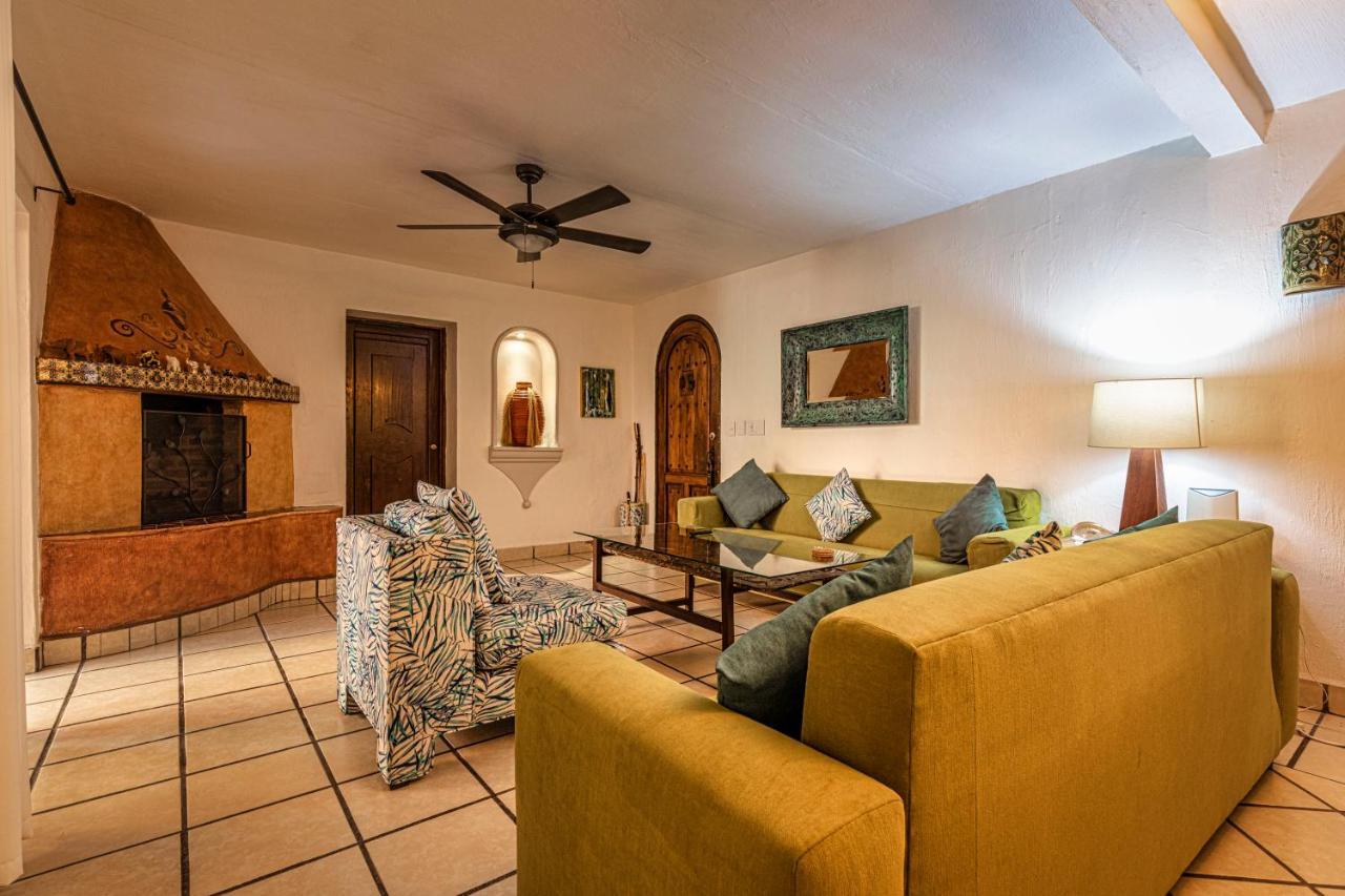 Casa Del Sol Inn Ахихик Екстер'єр фото