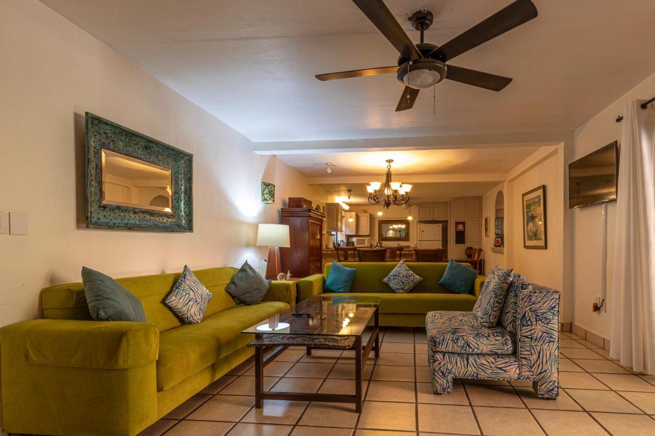 Casa Del Sol Inn Ахихик Екстер'єр фото