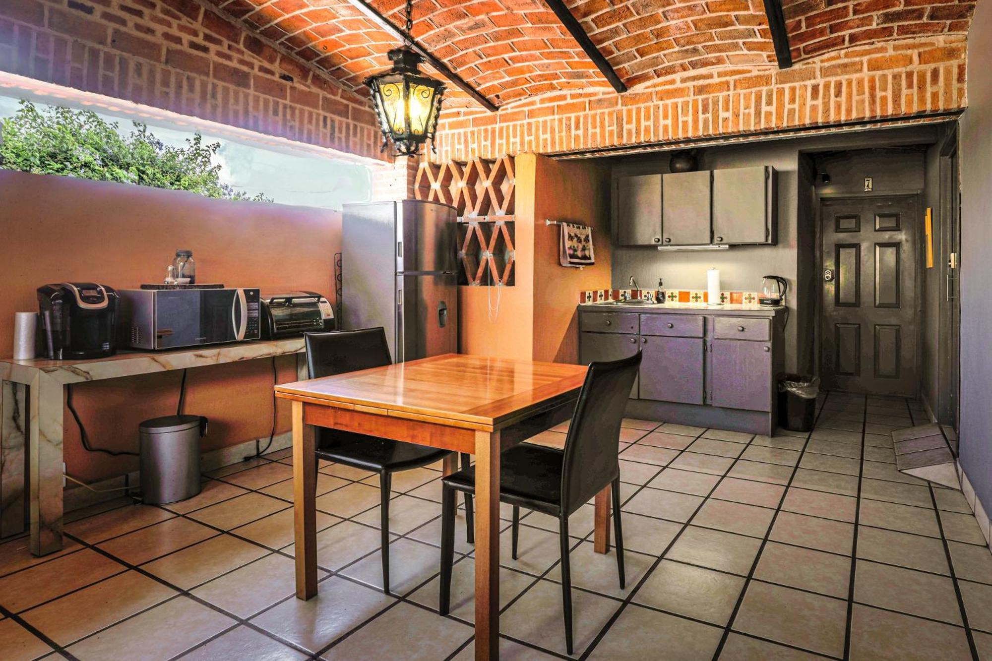 Casa Del Sol Inn Ахихик Екстер'єр фото